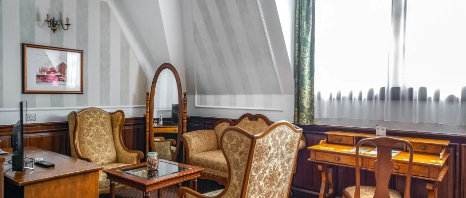 Kastlyhotel Sasvr Pardsasvr