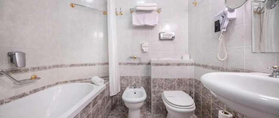 Kastlyhotel Sasvr Pardsasvr