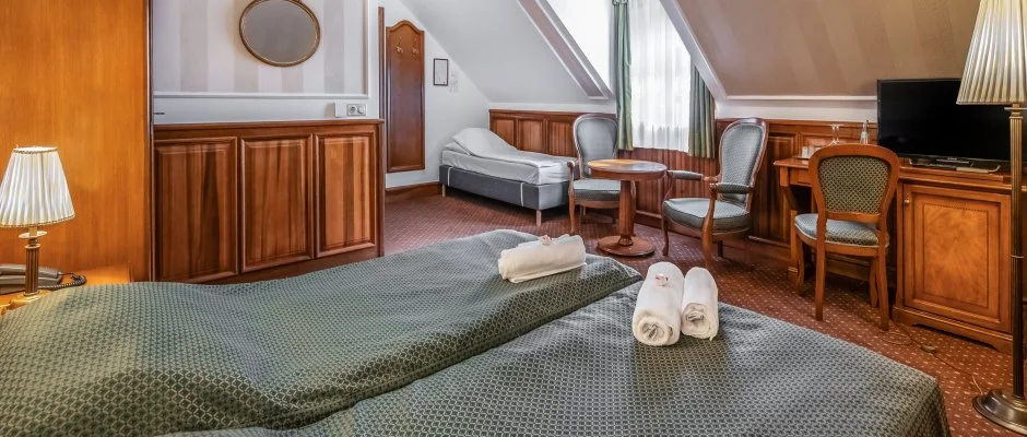 Kastlyhotel Sasvr Pardsasvr