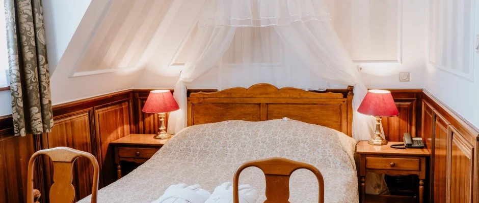 Kastlyhotel Sasvr Pardsasvr