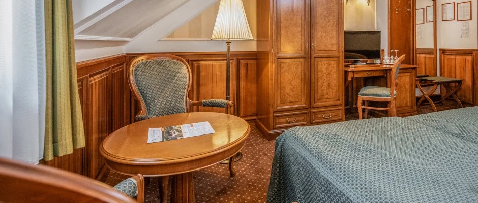 Kastlyhotel Sasvr Pardsasvr