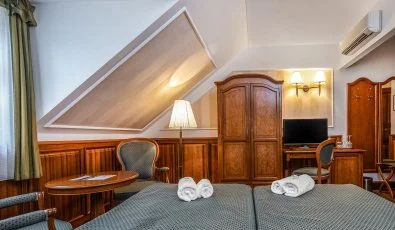 Kastlyhotel Sasvr Pardsasvr