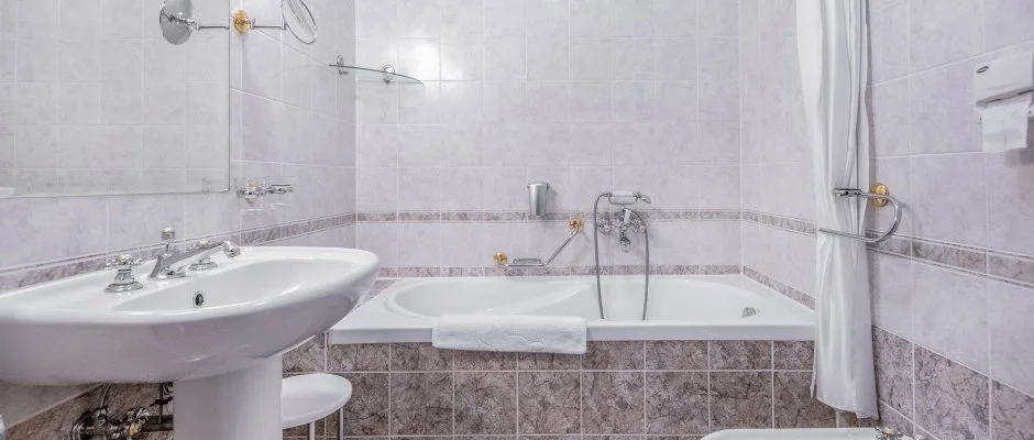 Kastlyhotel Sasvr Pardsasvr