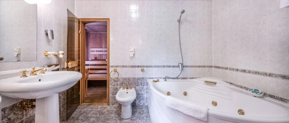 Kastlyhotel Sasvr Pardsasvr