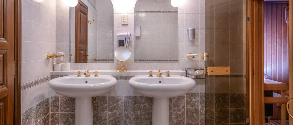 Kastlyhotel Sasvr Pardsasvr