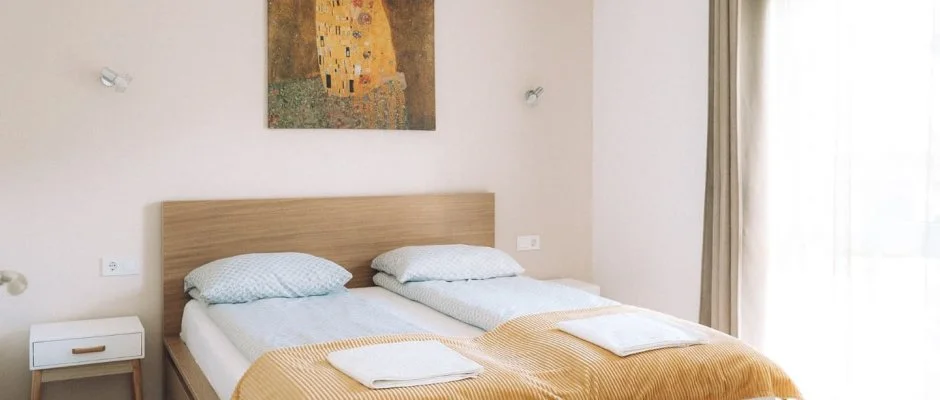 Kat�ng Vend�gh�z Tardos