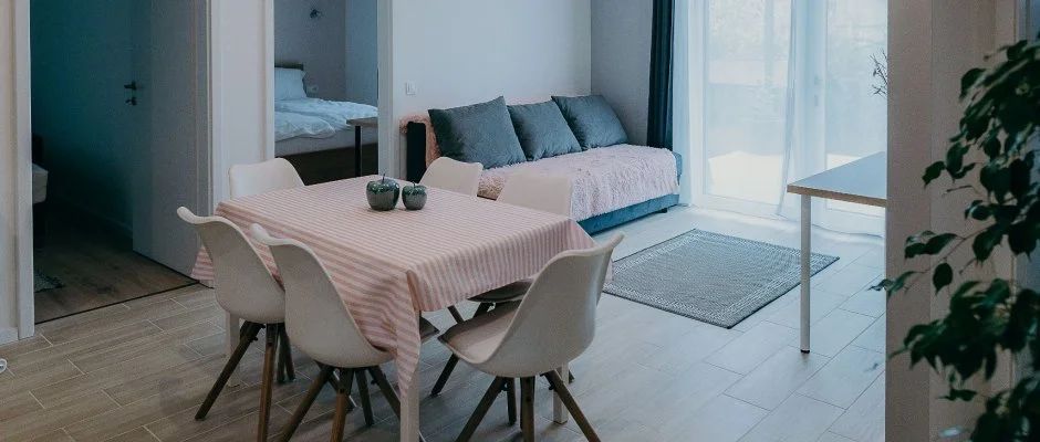 Kat�ng Vend�gh�z Tardos