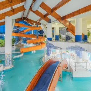  Kehidakustány - Augusztus 20.