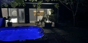 K�kmad�r Vend�gh�z - Napi �rak