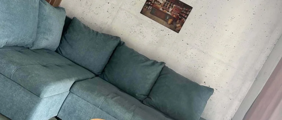 K�kmad�r Vend�gh�z Homokm�gy