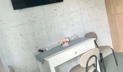 K�kmad�r Vend�gh�z Homokm�gy
