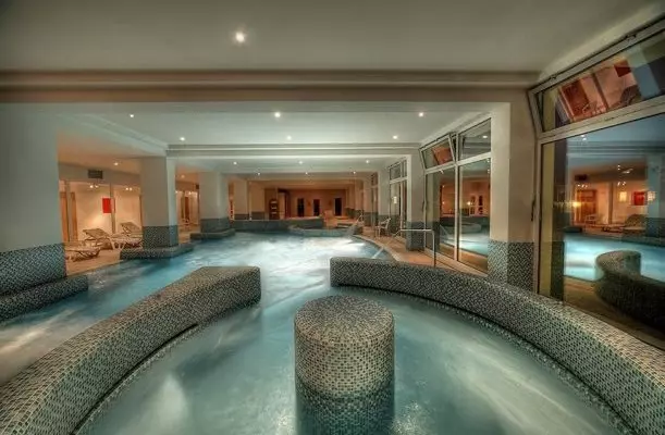 Két Korona Hotel Balatonszárszó Két Korona Hotel Balatonszárszó