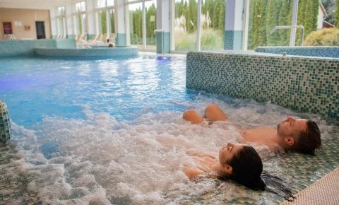 Két Korona Hotel Balatonszárszó - Wellness hétköznapok a Balatonon