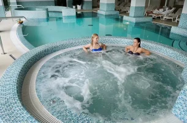 Két Korona Hotel Balatonszárszó Két Korona Hotel Balatonszárszó