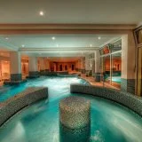Két Korona Konferencia & Wellness Hotel