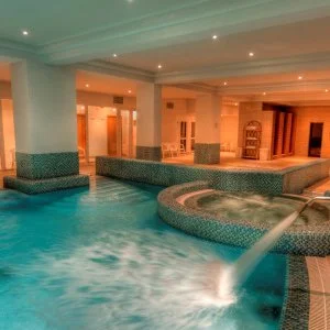 Két Korona Konferencia & Wellness Hotel Balatonszárszó - Október 23.