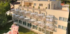 K�t Korona Hotel - �jra v�r a balatoni ny�r