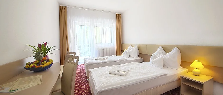 Kt Korona Konferencia & Wellness Hotel Balatonszrsz