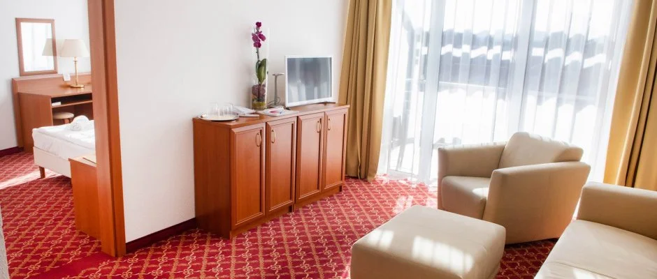 Kt Korona Konferencia & Wellness Hotel Balatonszrsz