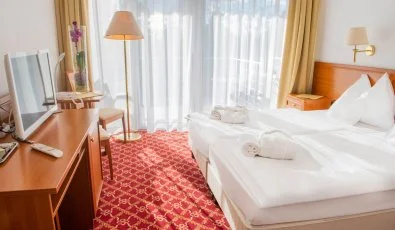 Kt Korona Konferencia & Wellness Hotel Balatonszrsz