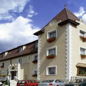 Kikelet Club Hotel Miskolctapolca - Kedvezményes félpanziós ajánlat előrefizetéssel (1 éjtől)