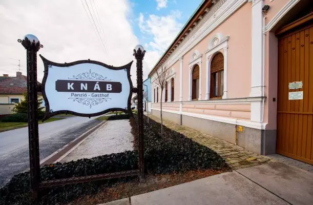 Knáb Panzió Nemesnádudvar Knáb Panzió Nemesnádudvar