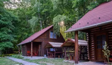Kőkapu Vadászkastély és Hotel & Apartments Nagyhuta