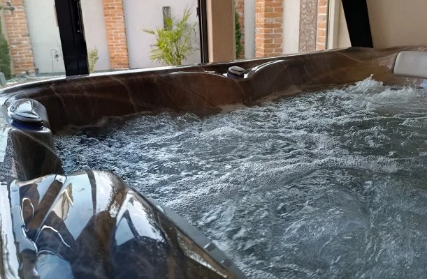 K�kert Pihen�h�z K�szeg