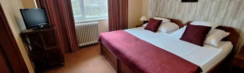 Komfort Hotel Platán