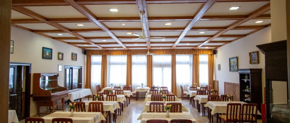 Komfort Hotel Platn Harkny