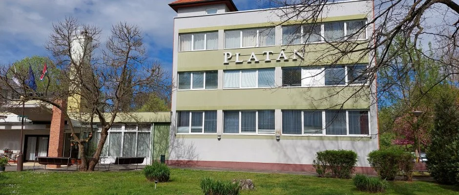 Komfort Hotel Platn Harkny