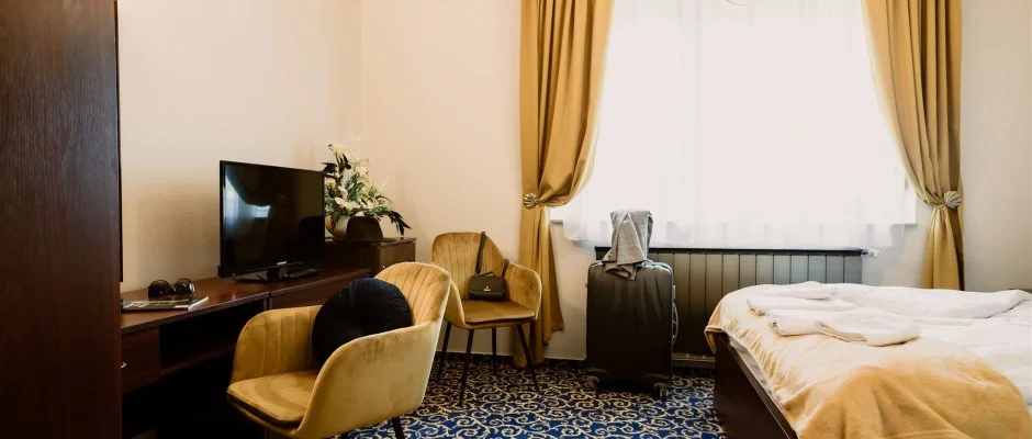 Korona Panzi s tterem Hvz