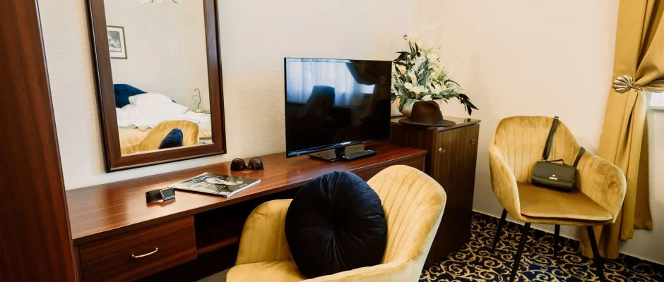 Korona Panzi s tterem Hvz