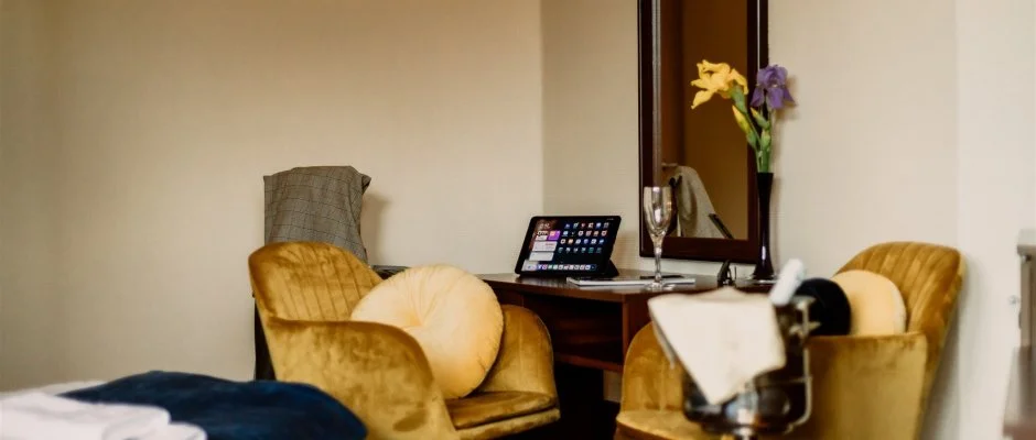 Korona Panzi s tterem Hvz