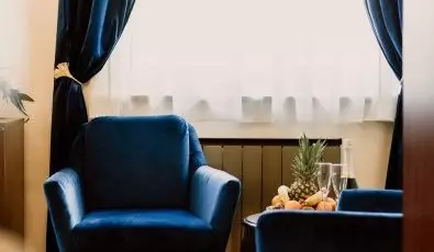 Korona Panzi s tterem Hvz