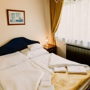 Korona Panzió és Étterem Hévíz - Napi árak reggelis ellátással (1 éjtől)