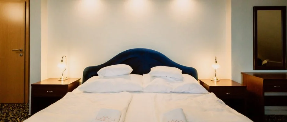 Korona Panzi s tterem Hvz