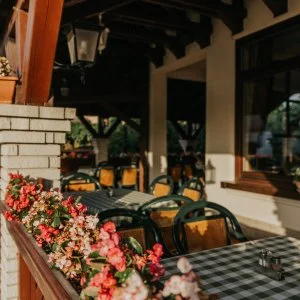 Korona Panzió és Étterem Hévíz - Pünkösd - teljes előrefizetéssel (min. 2 éj)