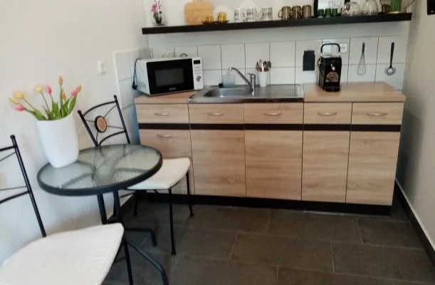 K�szeghegyalja Vend�gh�z Horv�tzsid�ny