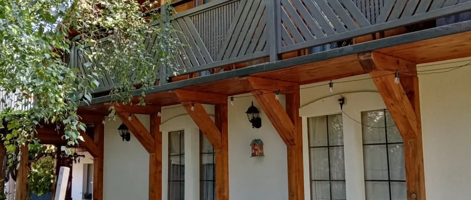 K�szeghegyalja Vend�gh�z Horv�tzsid�ny