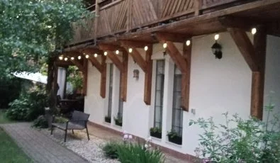 K�szeghegyalja Vend�gh�z Horv�tzsid�ny