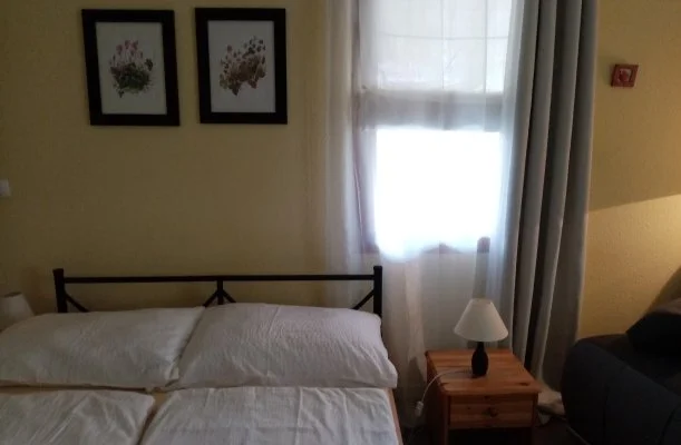 K�szeghegyalja Vend�gh�z Horv�tzsid�ny