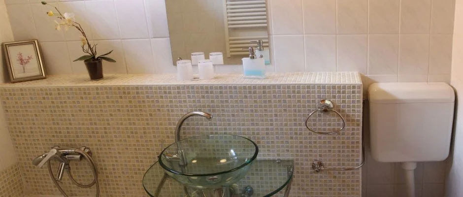 K�szeghegyalja Vend�gh�z Horv�tzsid�ny