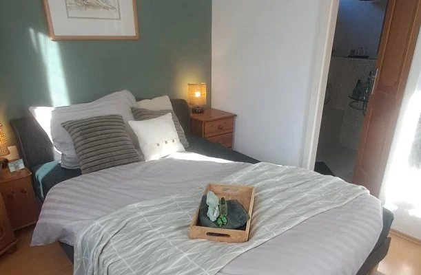 K�szeghegyalja Vend�gh�z Horv�tzsid�ny