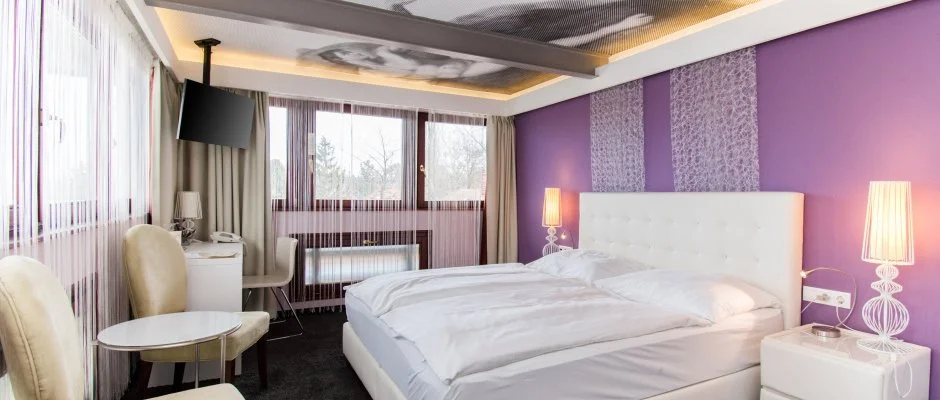 Kristly Imperial Hotel Tata