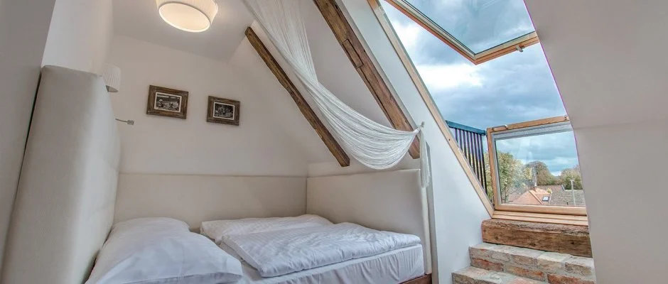 Kristly Imperial Hotel Tata