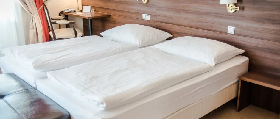 Kristly Imperial Hotel Tata