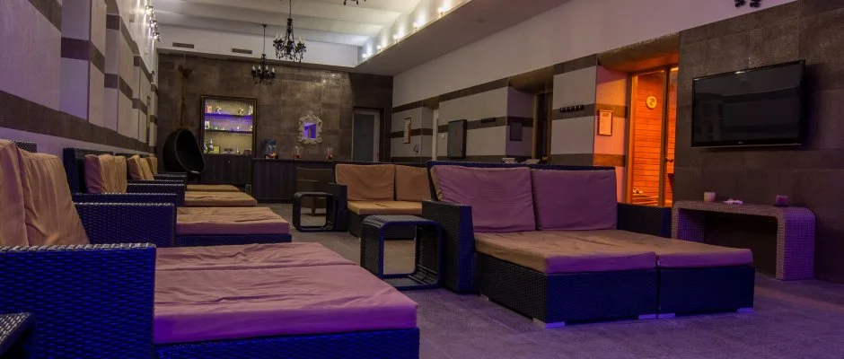 Kristly Imperial Hotel Tata