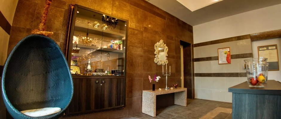 Kristly Imperial Hotel Tata