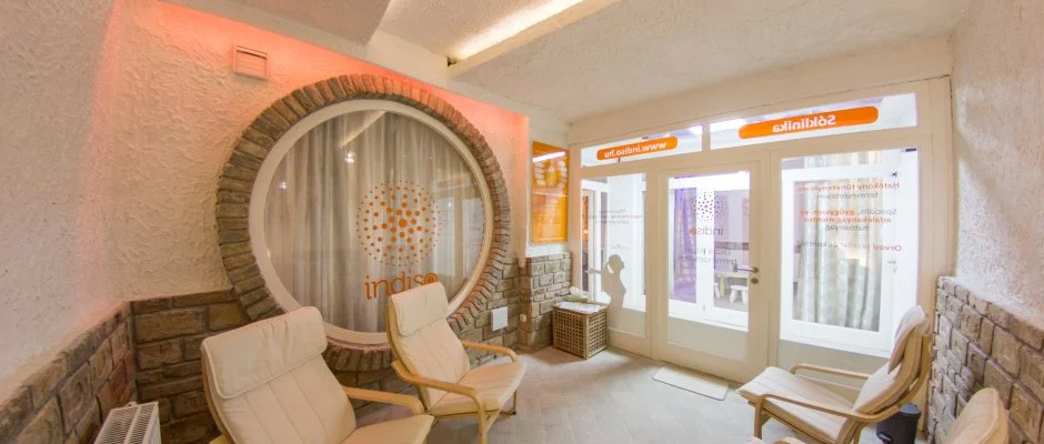 Kristly Imperial Hotel Tata